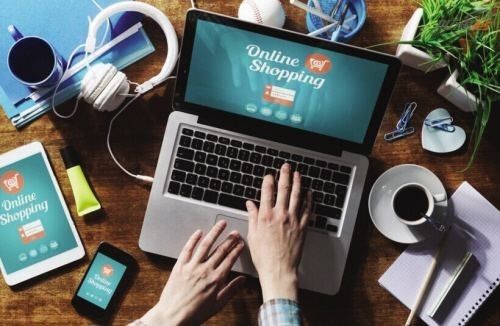 最后來(lái)說(shuō)一個(gè)正能量的故事，一個(gè)關(guān)于兩代人理性消費(fèi)理性投資的故事。