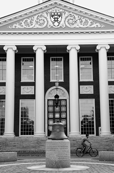 還在糾結(jié)選哪個(gè)學(xué)校？ 美國(guó)最有價(jià)值大學(xué)出爐