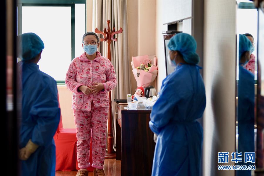 (社會)(5)“‘護(hù)士媽媽’麻煩再幫我照顧孩子14天”